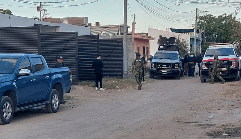 Elementos de la Marina resguardan bodega en Mazatlán