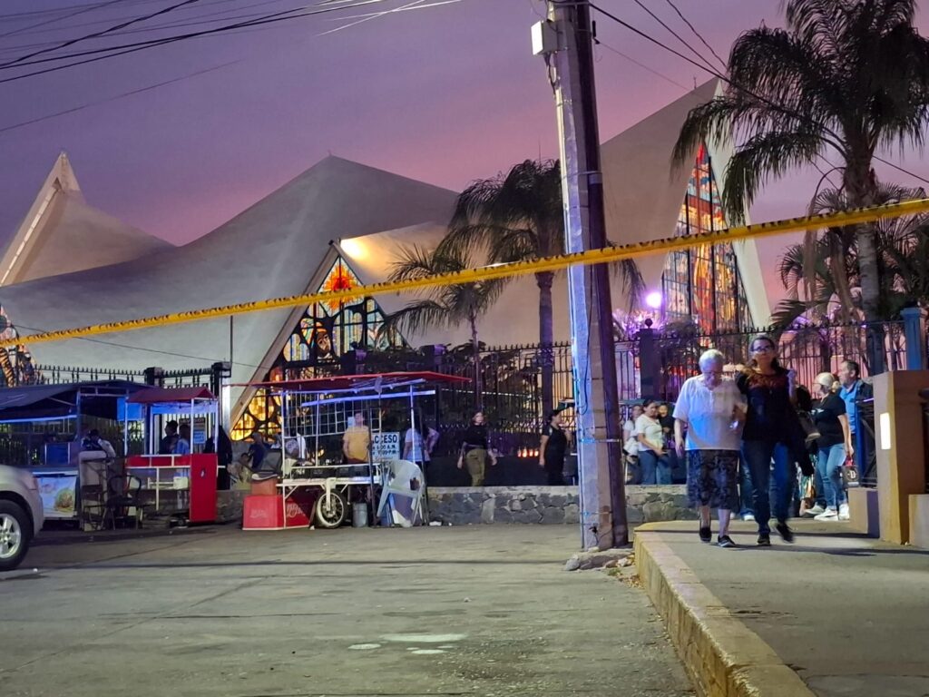 Celebraban misa cuando fueron localizados los cuerpos en La Lomita, Culiacán