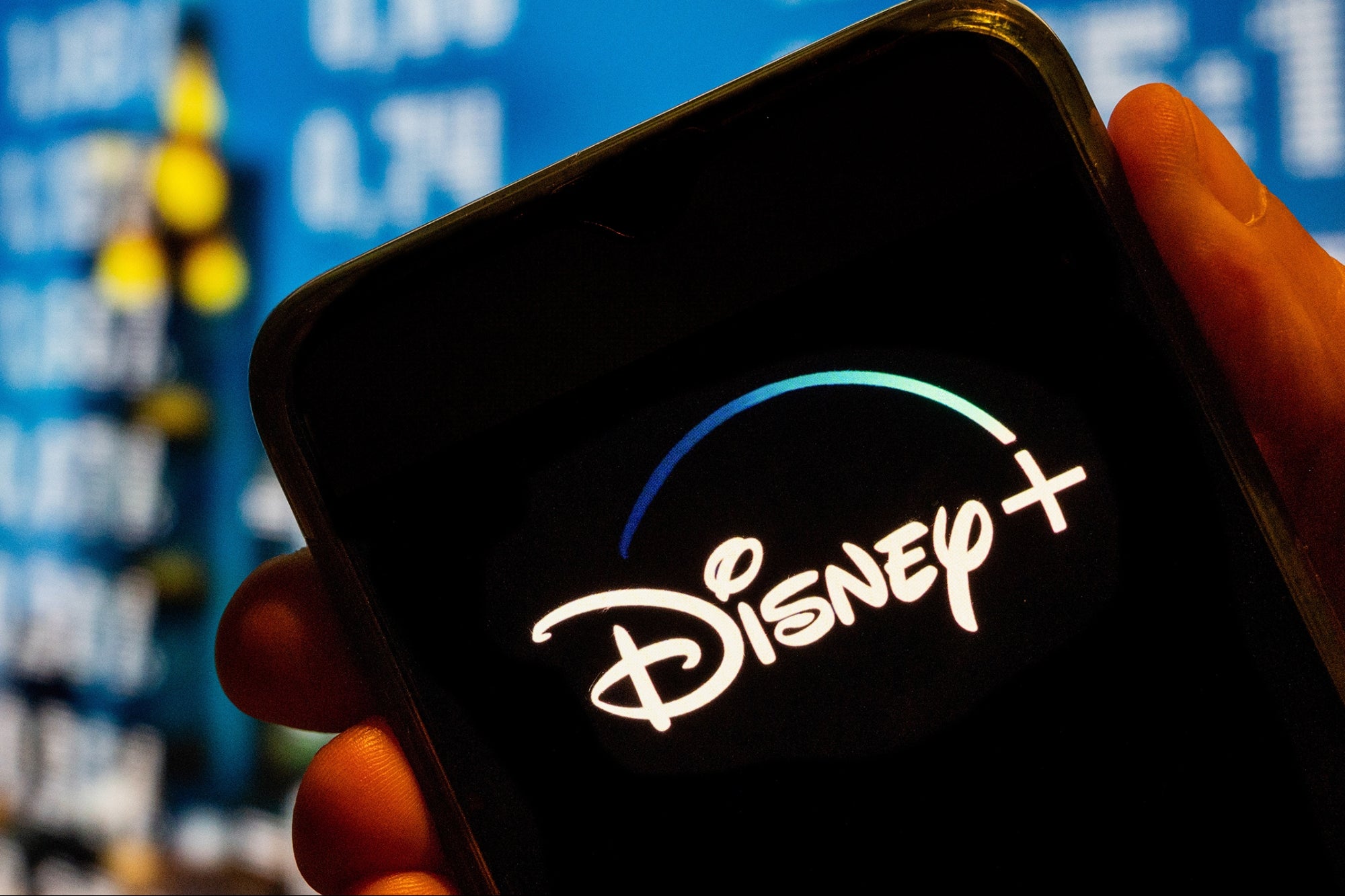 ¡Alista las palomitas! Estos son todos los estrenos que llegan a Disney+ en mayo