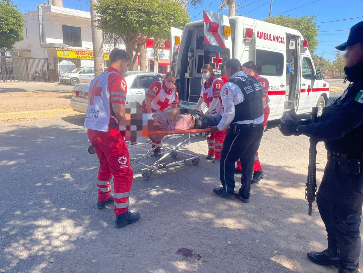 Ciclista queda lesionado e inconsciente al ser atropellado