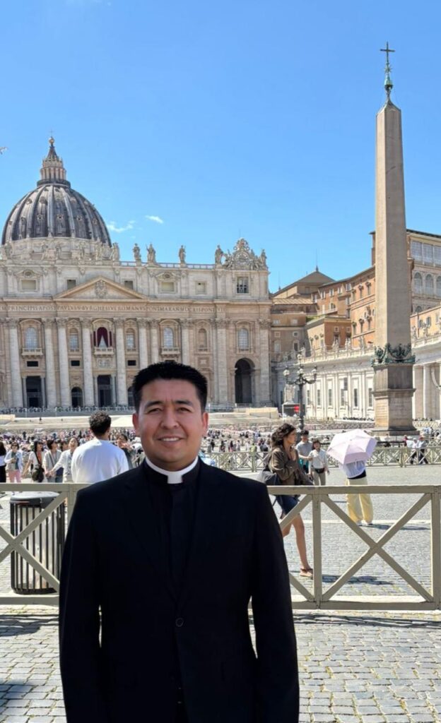Alfredo Portillo, sacerdote guasavense