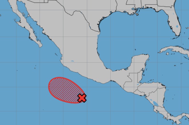El Centro Nacional de Huracanes marca en esta posición a la zona de baja presión con potencial ciclónico en el Pacífico mexicano.