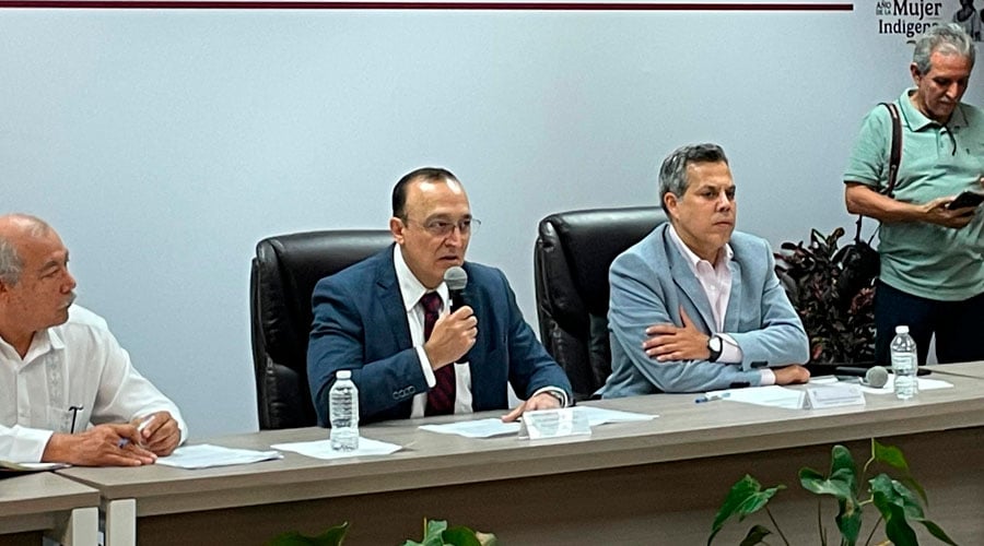 Antonio menéndez toma posesión como alcalde sustituto