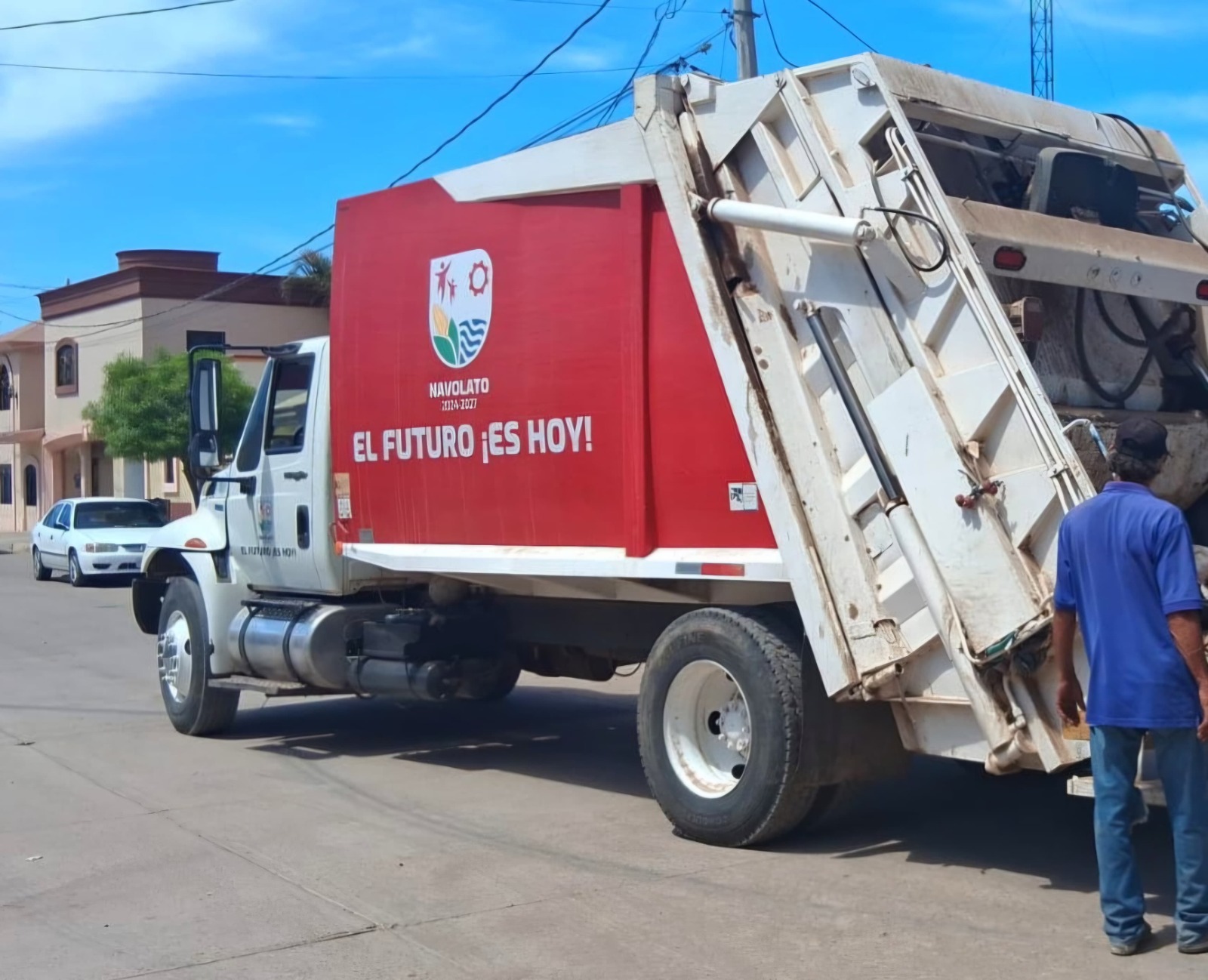 Autoridades de Navolato impulsan mejoras en servicios públicos, drenaje y programa de becas