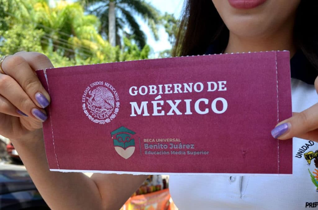 Bienestar lleva 91 porciento entrega de becas