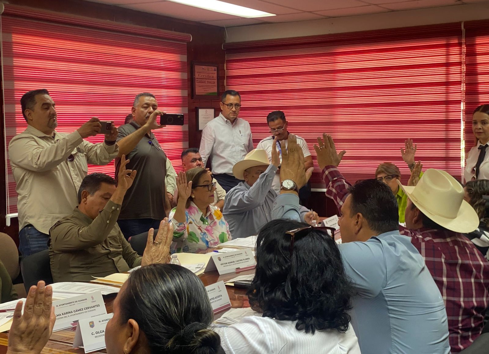 Se ha prolongado la realización del cabildo abierto en el municipio de Guasave