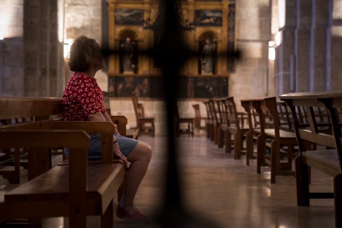 Colombia ordena a la Iglesia católica revelar archivos sobre pederastia