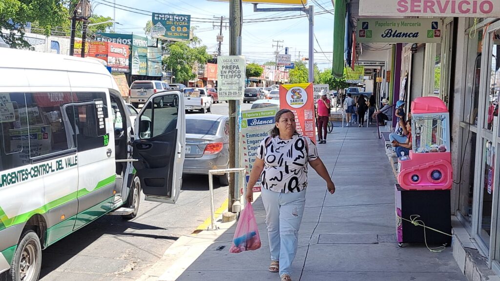 Comercios de Salvador Alvarado retoman horarios normales tras días de incertidumbre