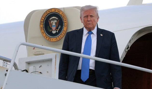 Trump se queja del Air Force One y considera 