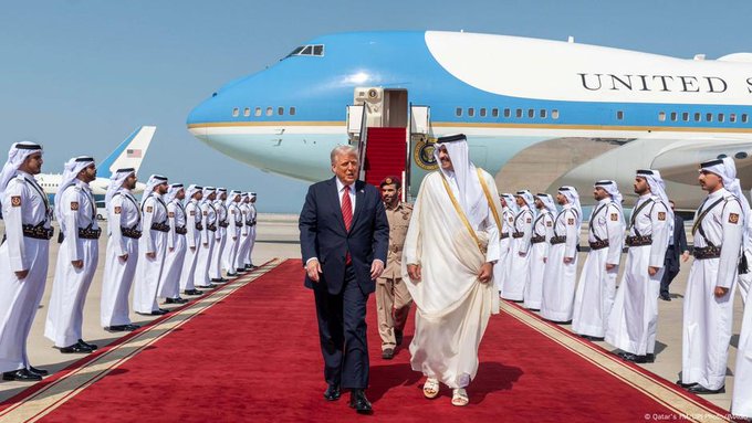 Gobierno de EU acepta el avión Boeing obsequiado por Qatar a Donald Trump