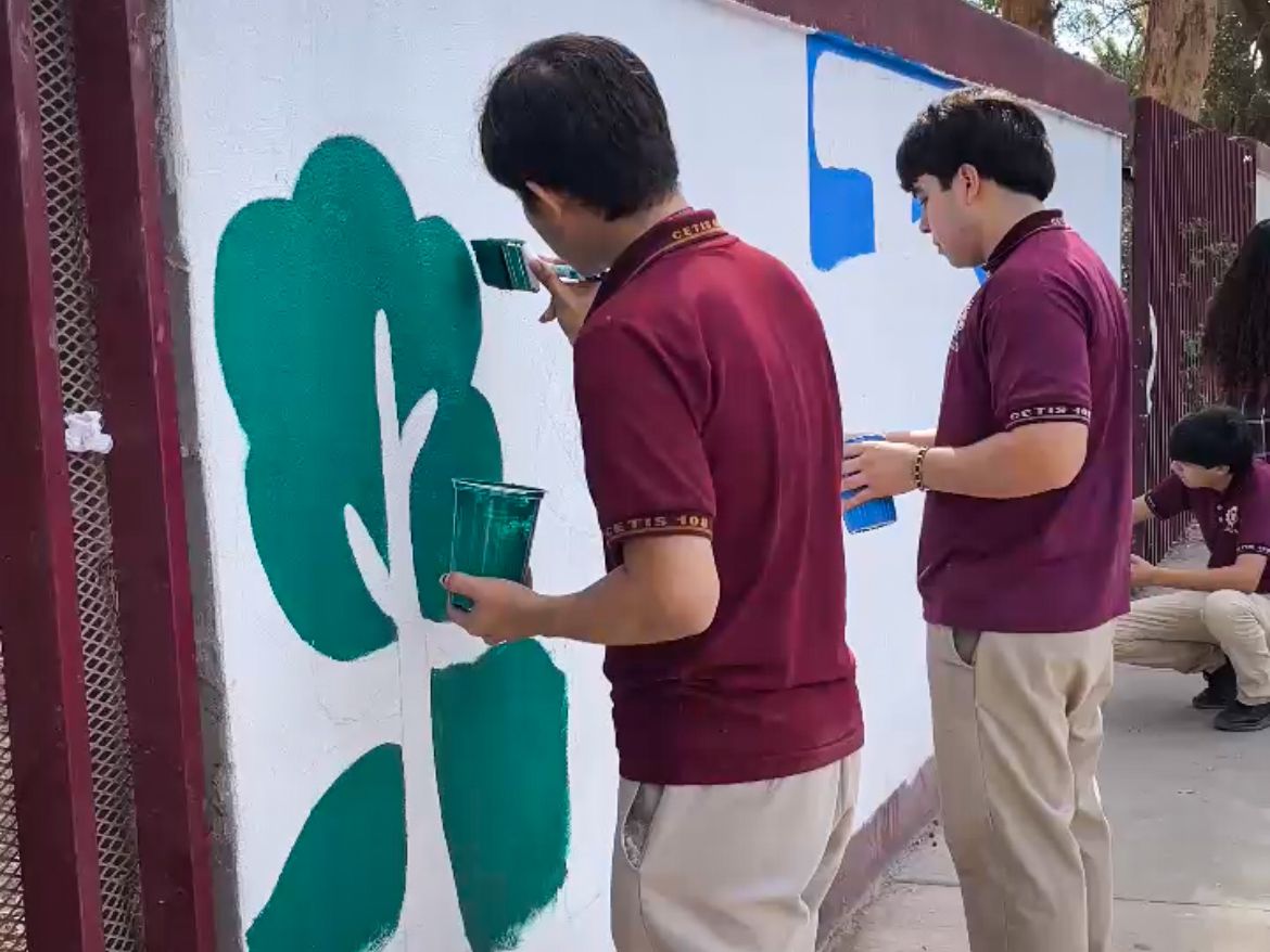 Estudiantes Mural Paz Tequios Guasave