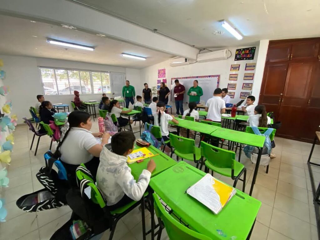 Estudiantes de primaria participan en actividades de cuidado al medio ambiente en JJR