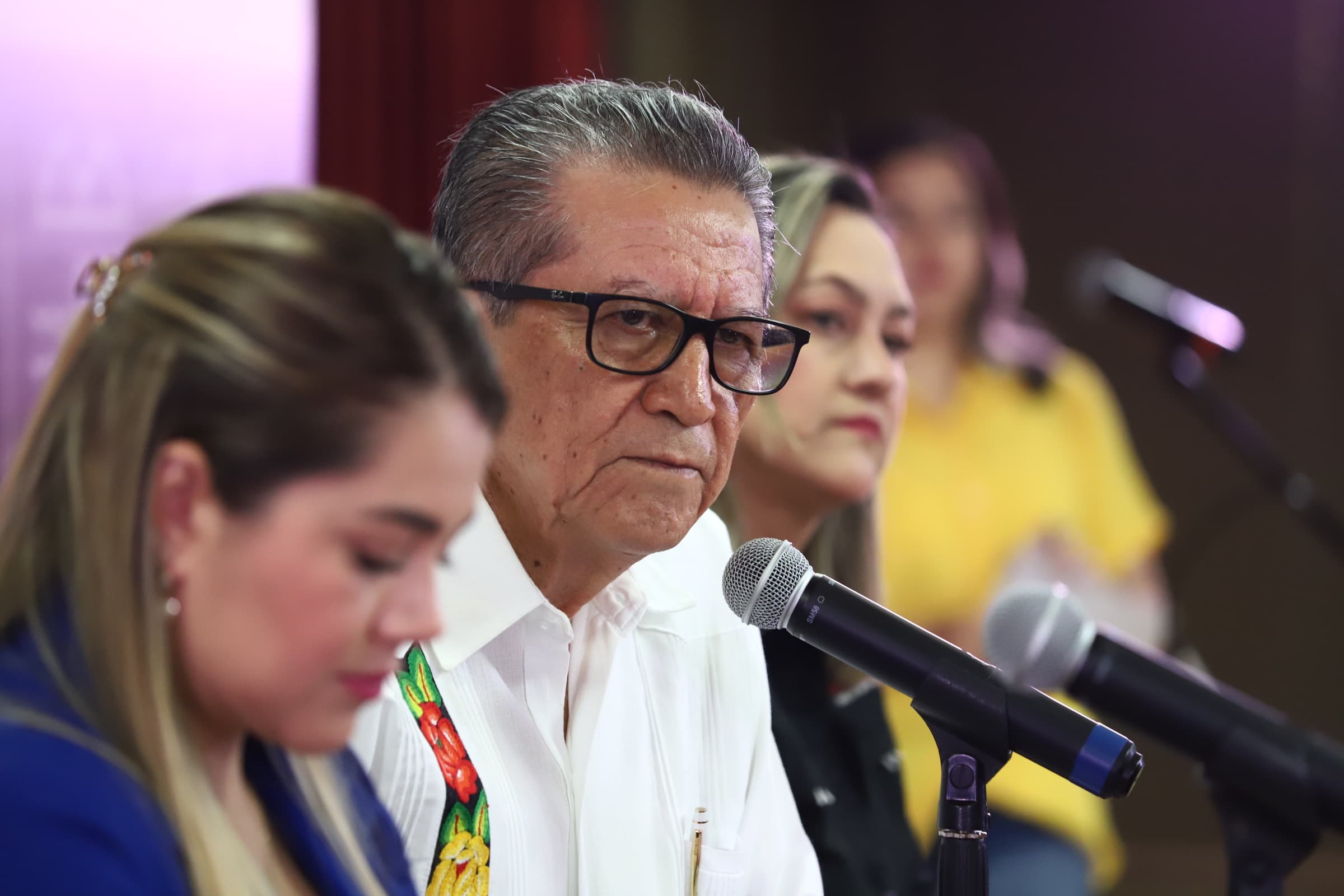 Feliciano Castro Meléndrez, secretario General de Gobierno.
