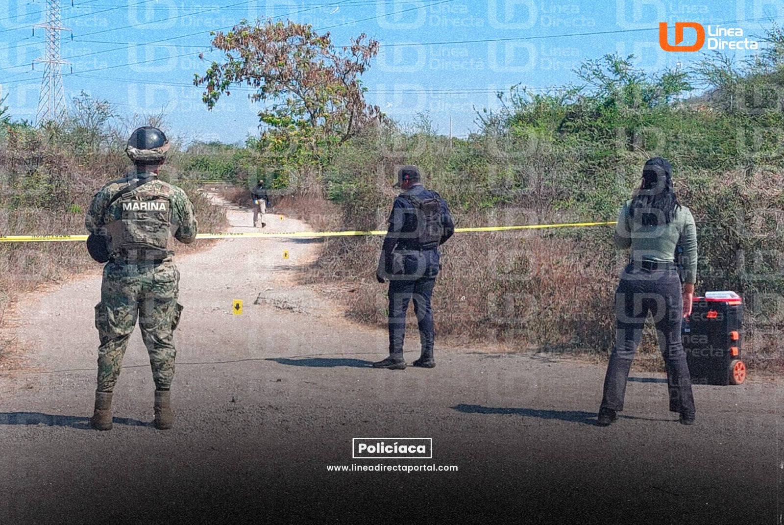 Autoridades resguardando la zona en donde fue encontrado el hombre sin vida.