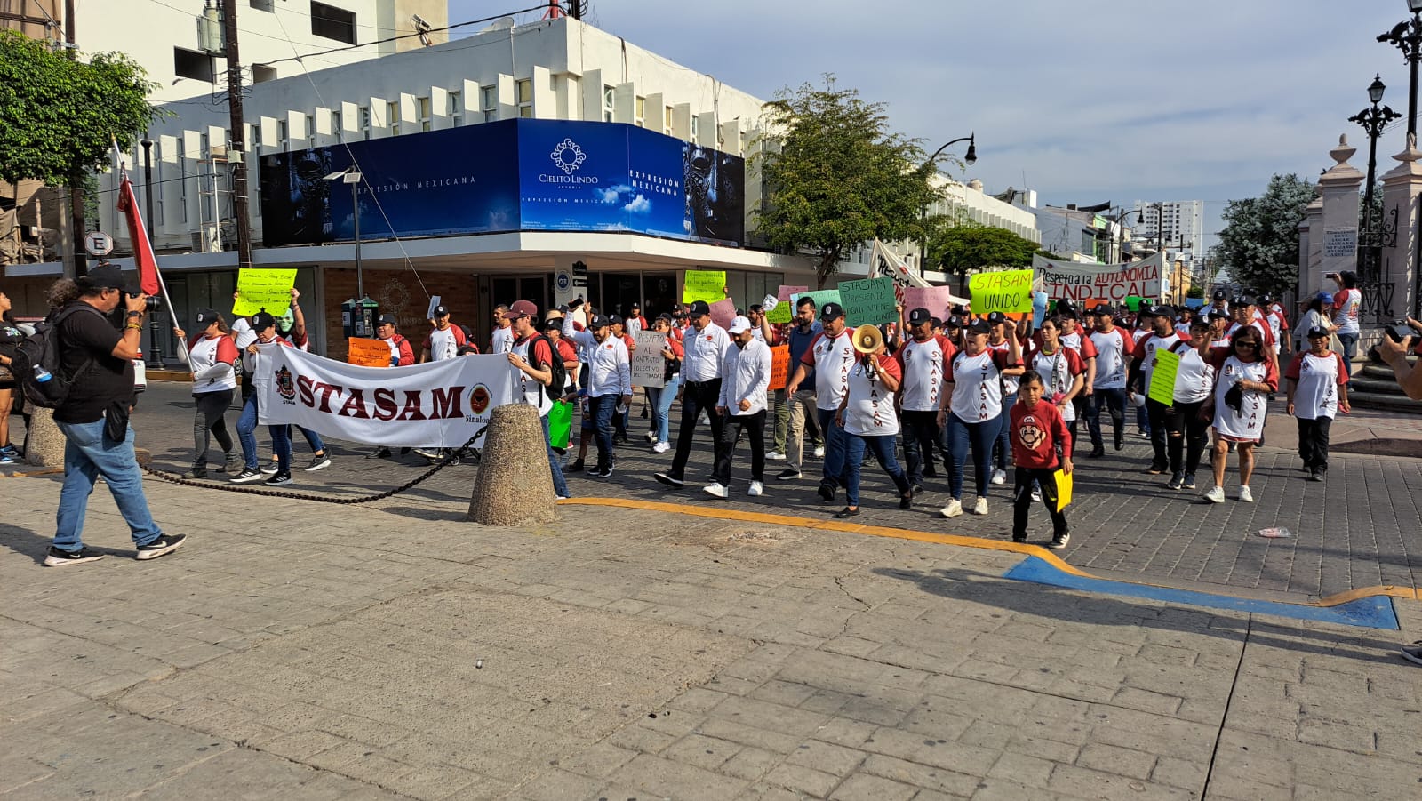 Marcha por el 1 de mayo