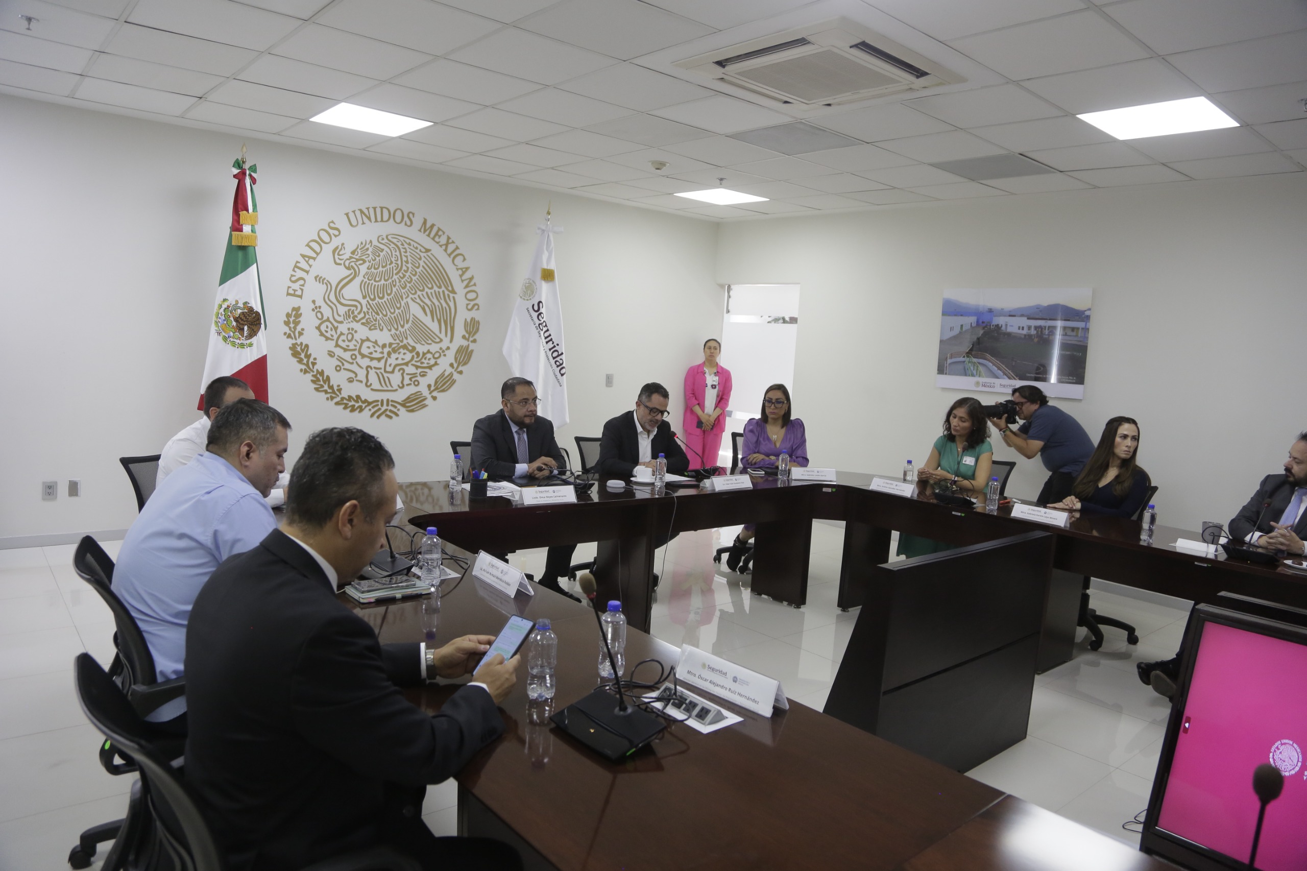 SSPC y Profeco regularán productos en los Ceferesos para evitar abusos y sobreprecios