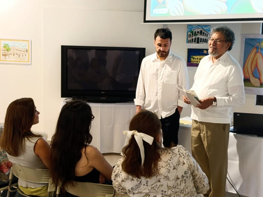 Imparten cátedra magistral Edgardo Coghlan en artes visuales en Los Mochis