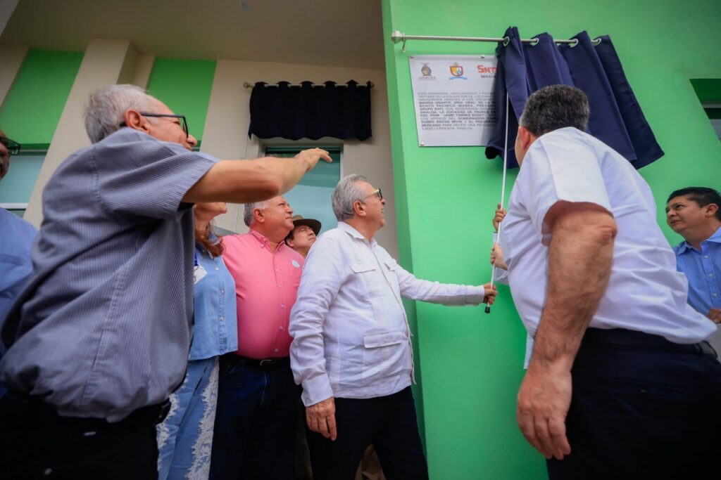  Inauguran Aula de vanguardia con tecnología de punta en Sinaloa