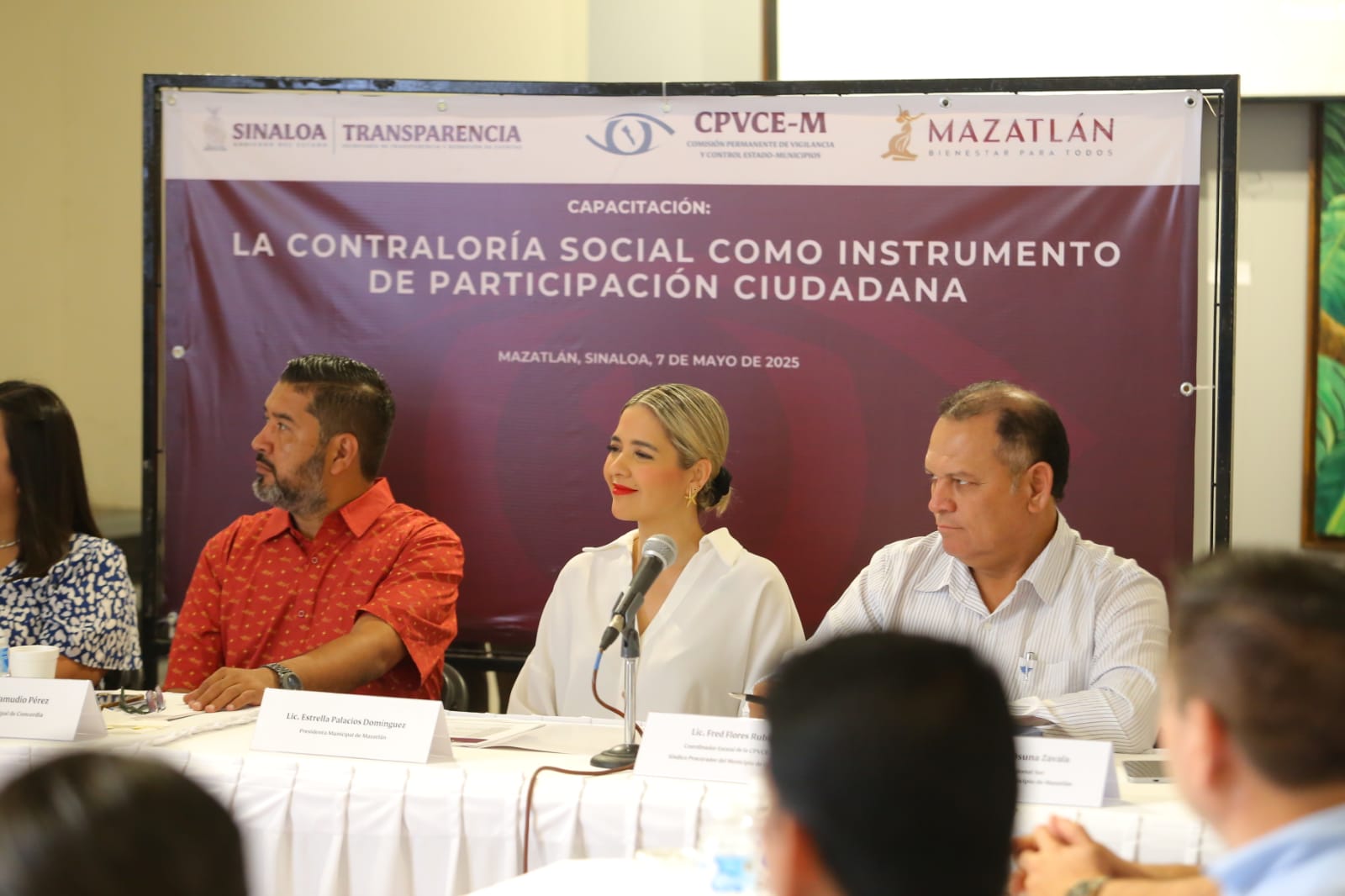 “La Contraloría Social como Instrumento de Participación Ciudadana”
