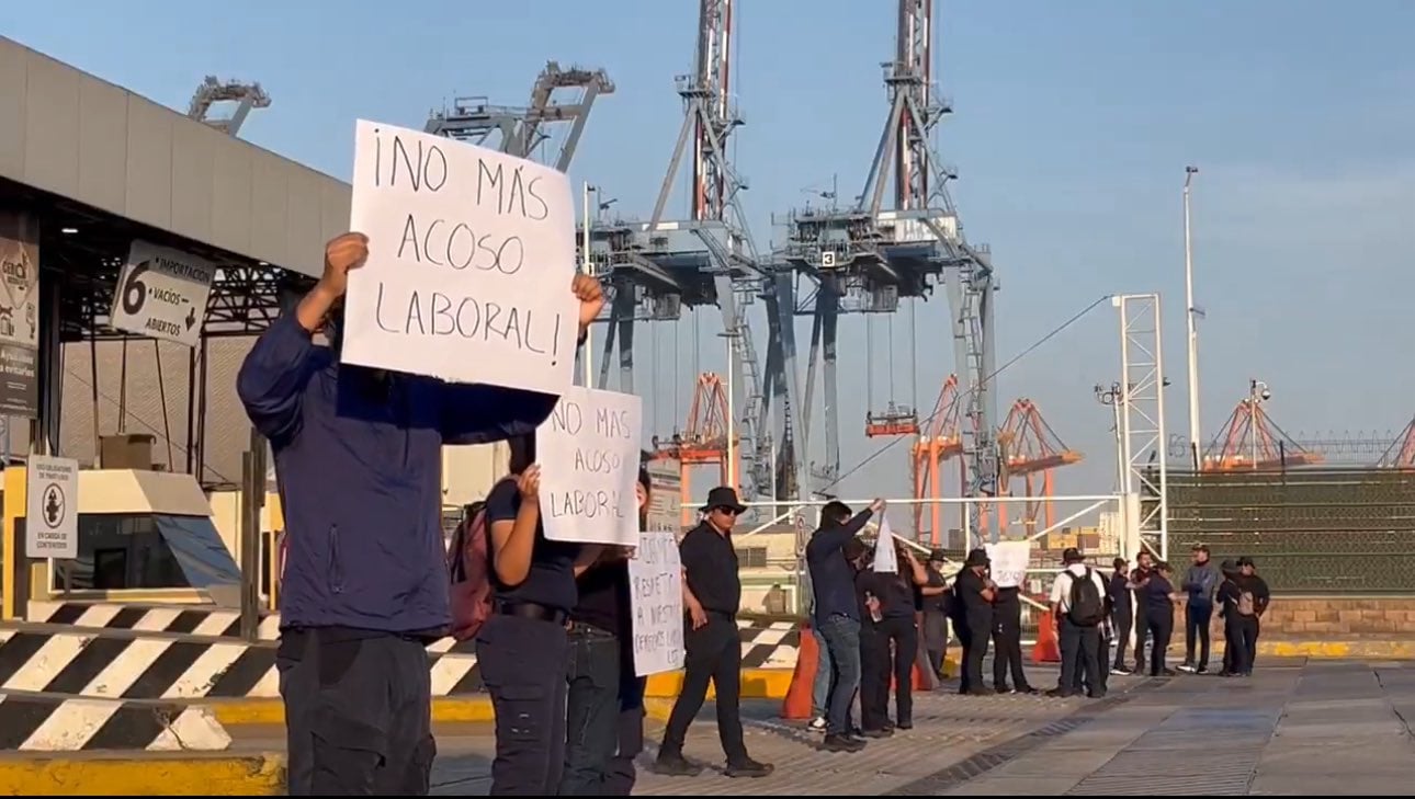 Manifestación en Puerto de Manzanillo