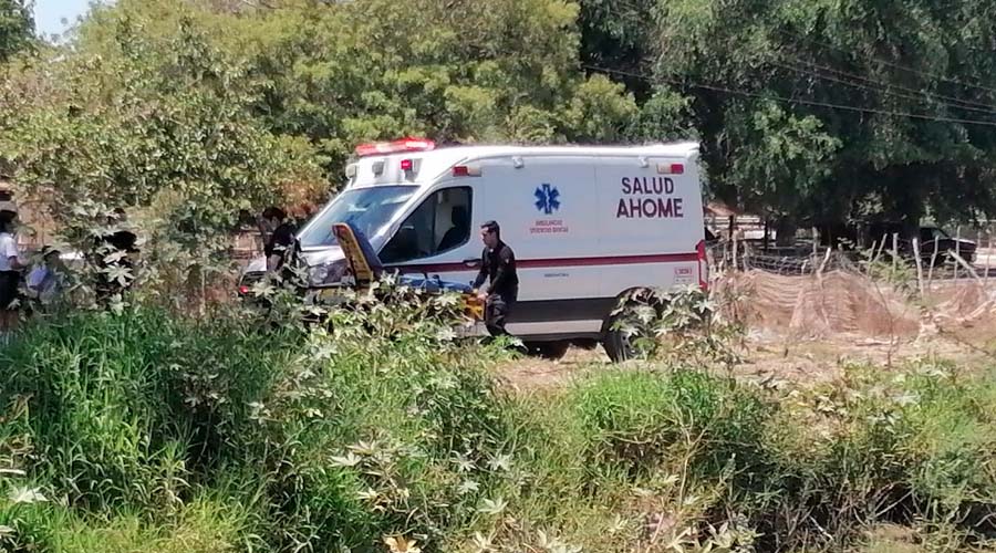 Mujer lesionada tras accidente en villa de ahome