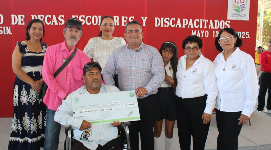 Navolato-Pago de becas