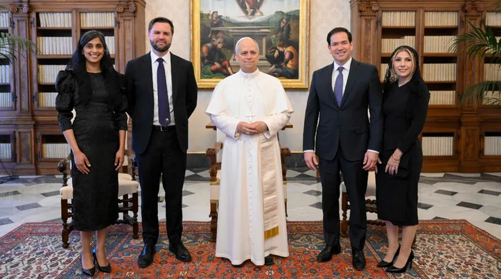 Donald Trump invita al papa León XIV a visitar la Casa Blanca