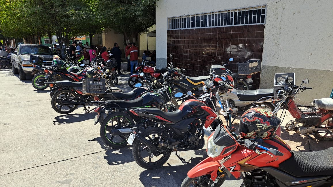 Pese a descuentos para regularización de motocicletas más del 90 % circula sin placas en Guamúchil