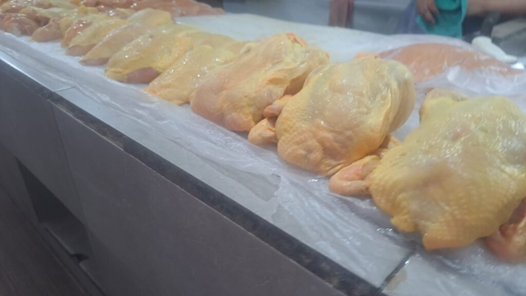 Venta de pollo.