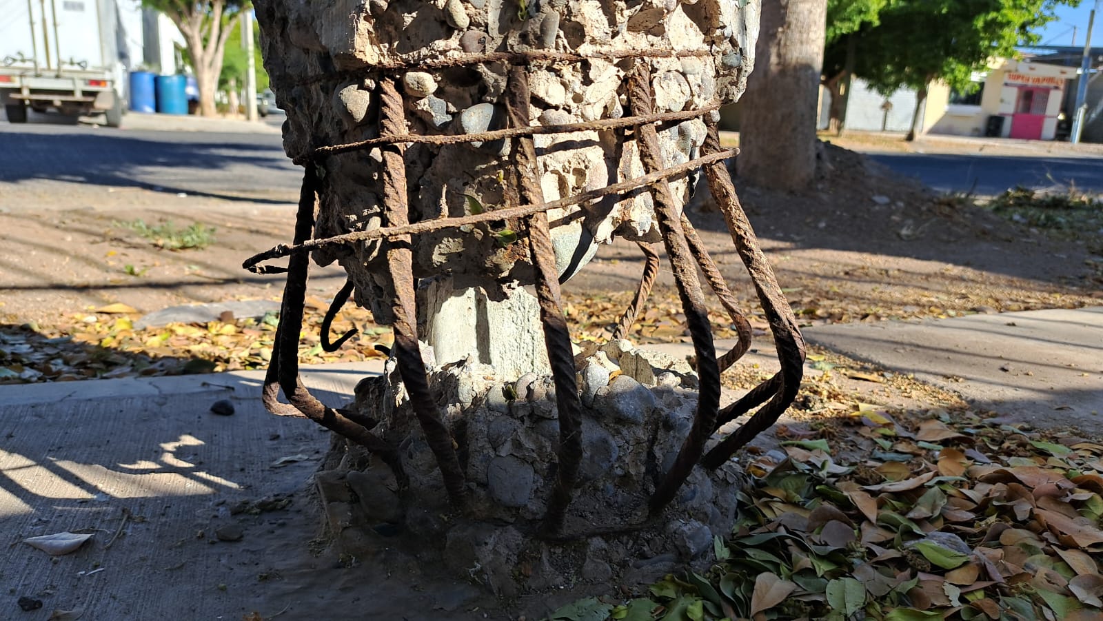Poste caído