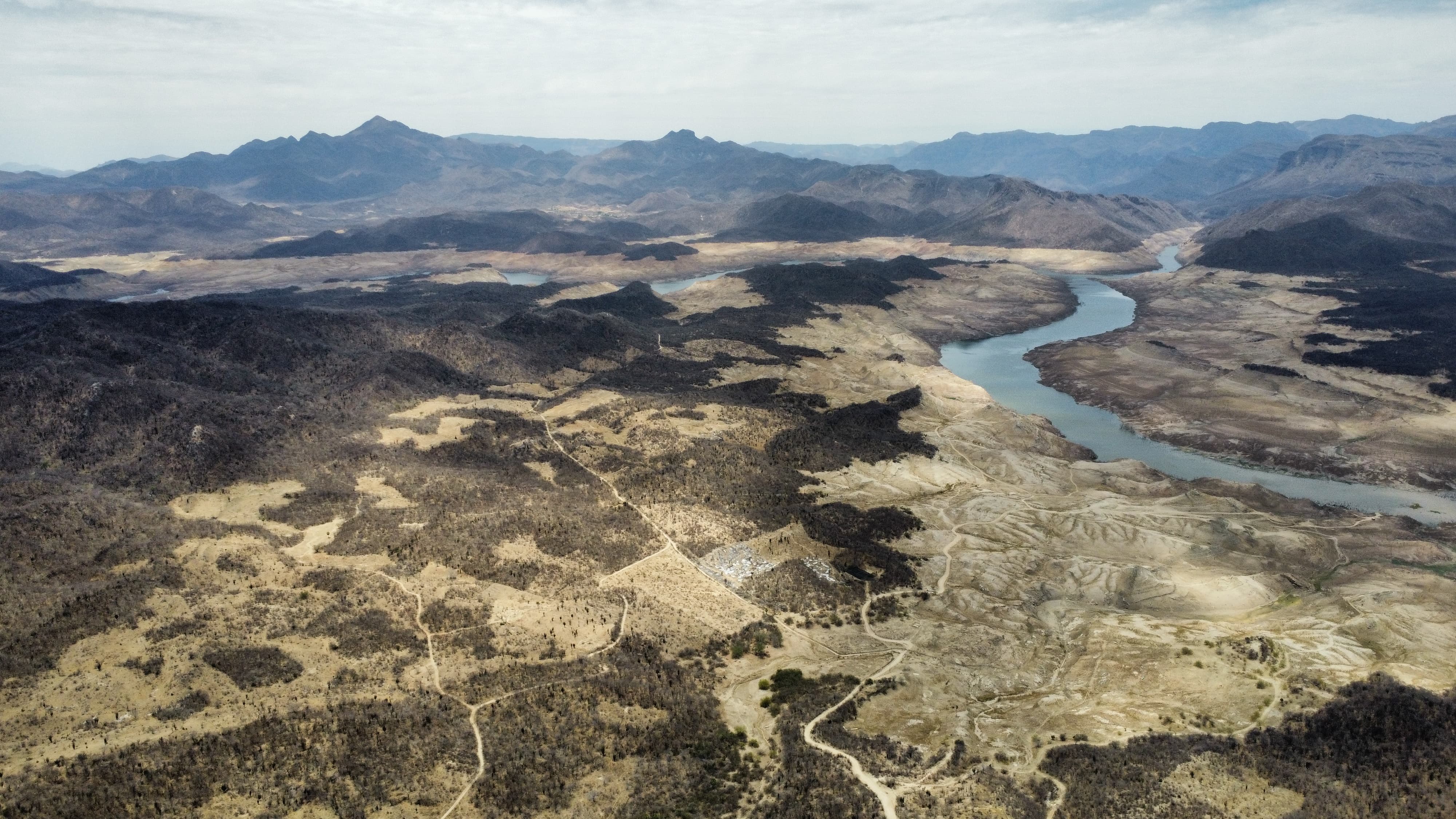 Presa Huites