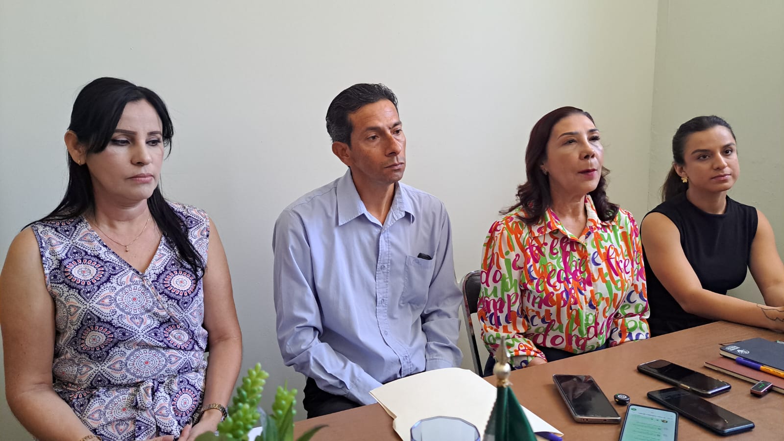 Promueven con conferencia en Guamúchil inclusión y conciencia sobre el autismo
