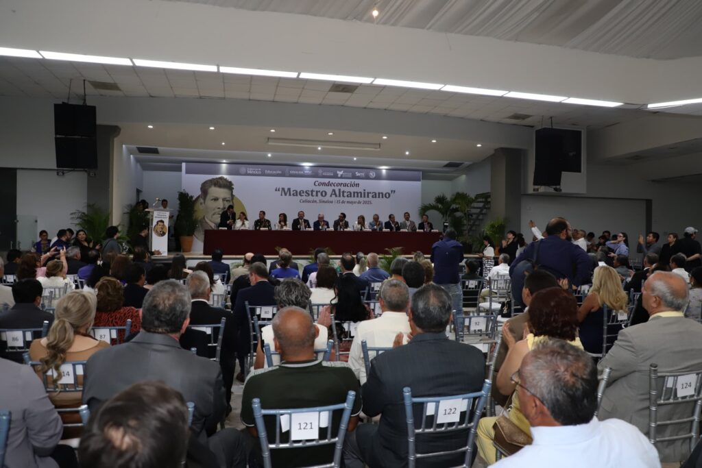 Rolando Rábago contribuyó a la educación durante 40 años en Sinaloa
