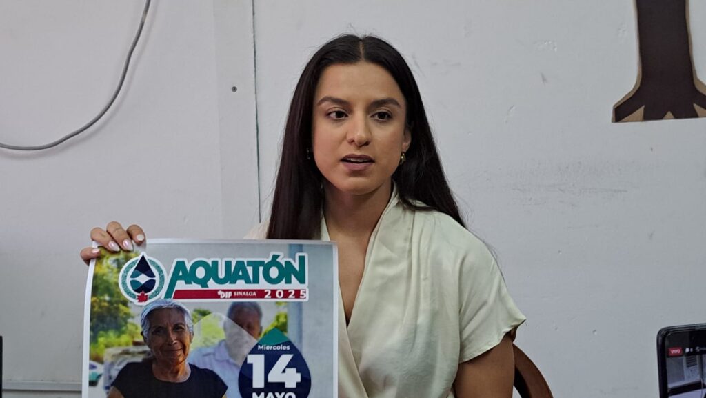 Rosalinda Cruz Huitrón, directora del DIF de Salvador Alvarado.