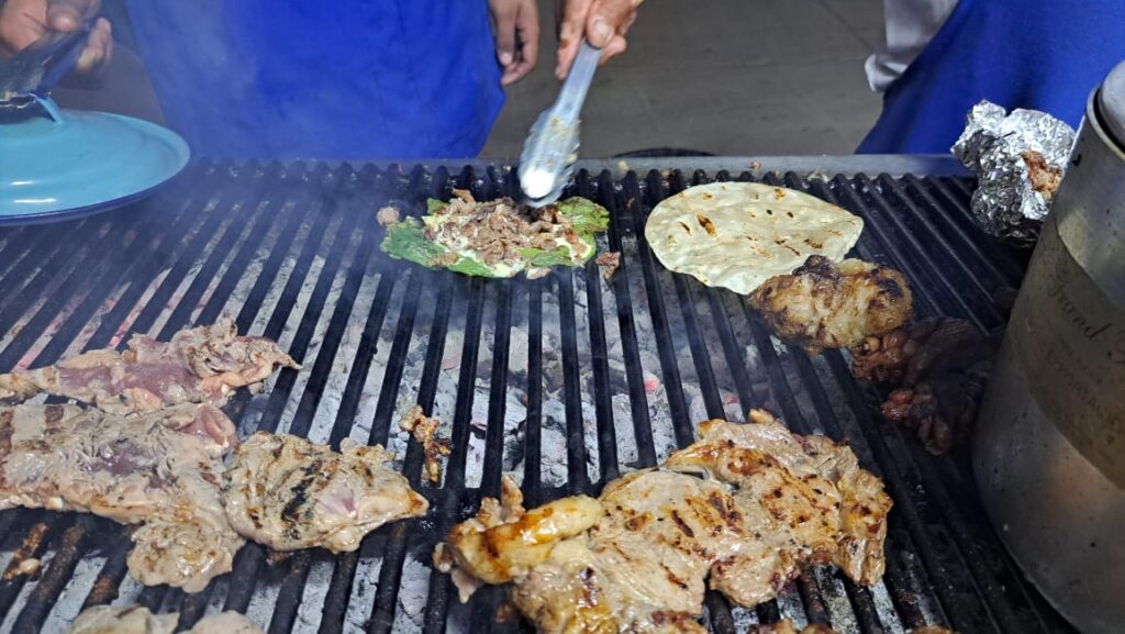 Salud Municipal refuerza vigilancia a vendedores ambulantes y de alimentos en Salvador Alvarado