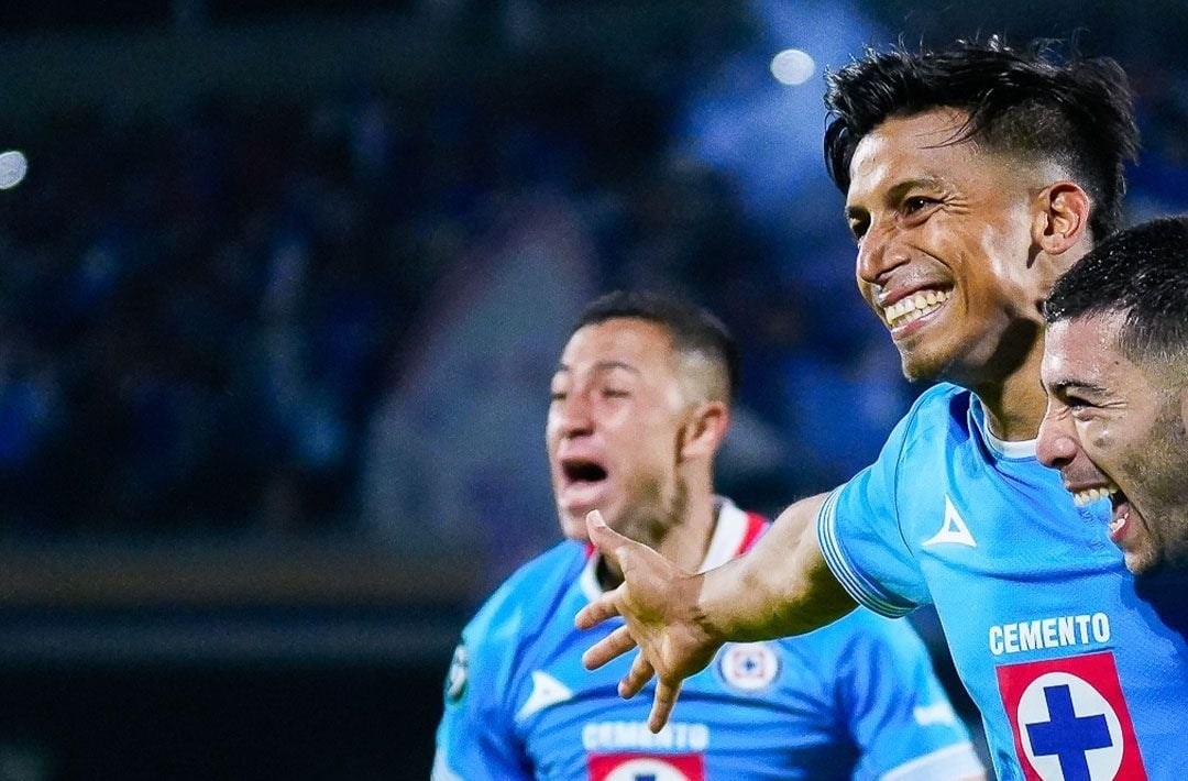 Sepúlveda guía al Cruz Azul