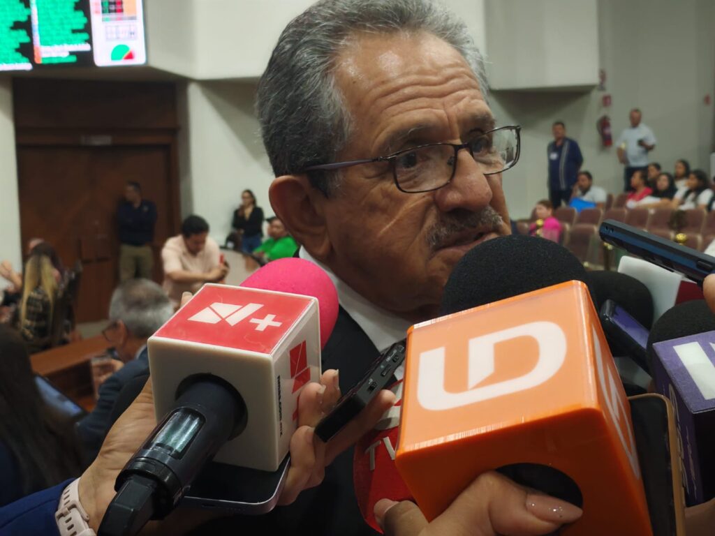 Sepyc debe respetar decisión de suspender clases, diputado_2