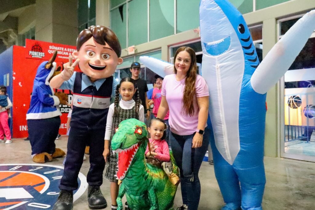 Serie Anime en el CUM de Los Mochis
