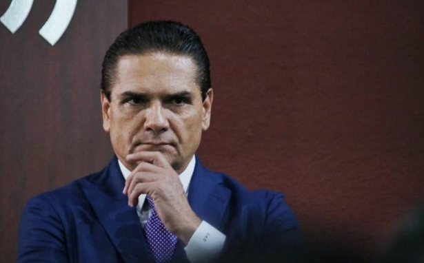 ¡Lo hizo de nuevo! Silvano Aureoles logra frenar la orden de aprehensión en su contra