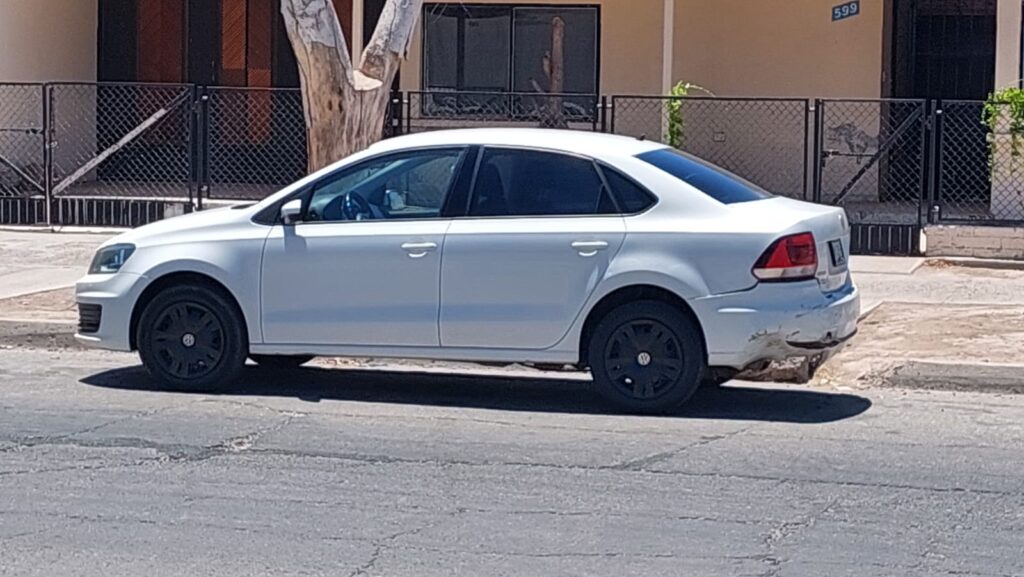 Una mujer termina en el hospital tras chocar por alcance en el Centro de Los Mochis