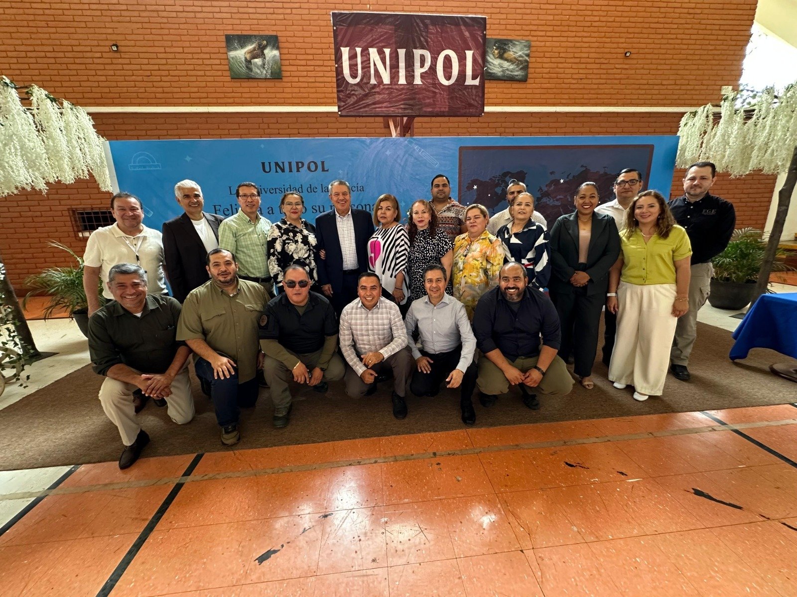 Celebración del Día del Maestro en la Universidad de la Policía del Estado de Sinaloa (Unipol).