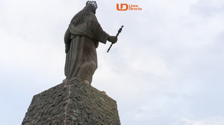 Monumento a la Virgen María en el cerro de La Memoria de Los Mochis