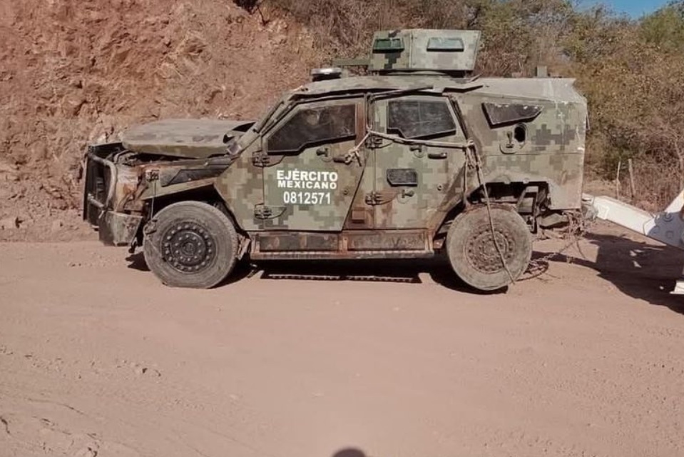 Militares caen en narcomina y mueren 8
