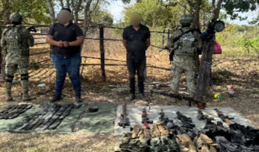 civiles-detenidos-posesión-de-armas
