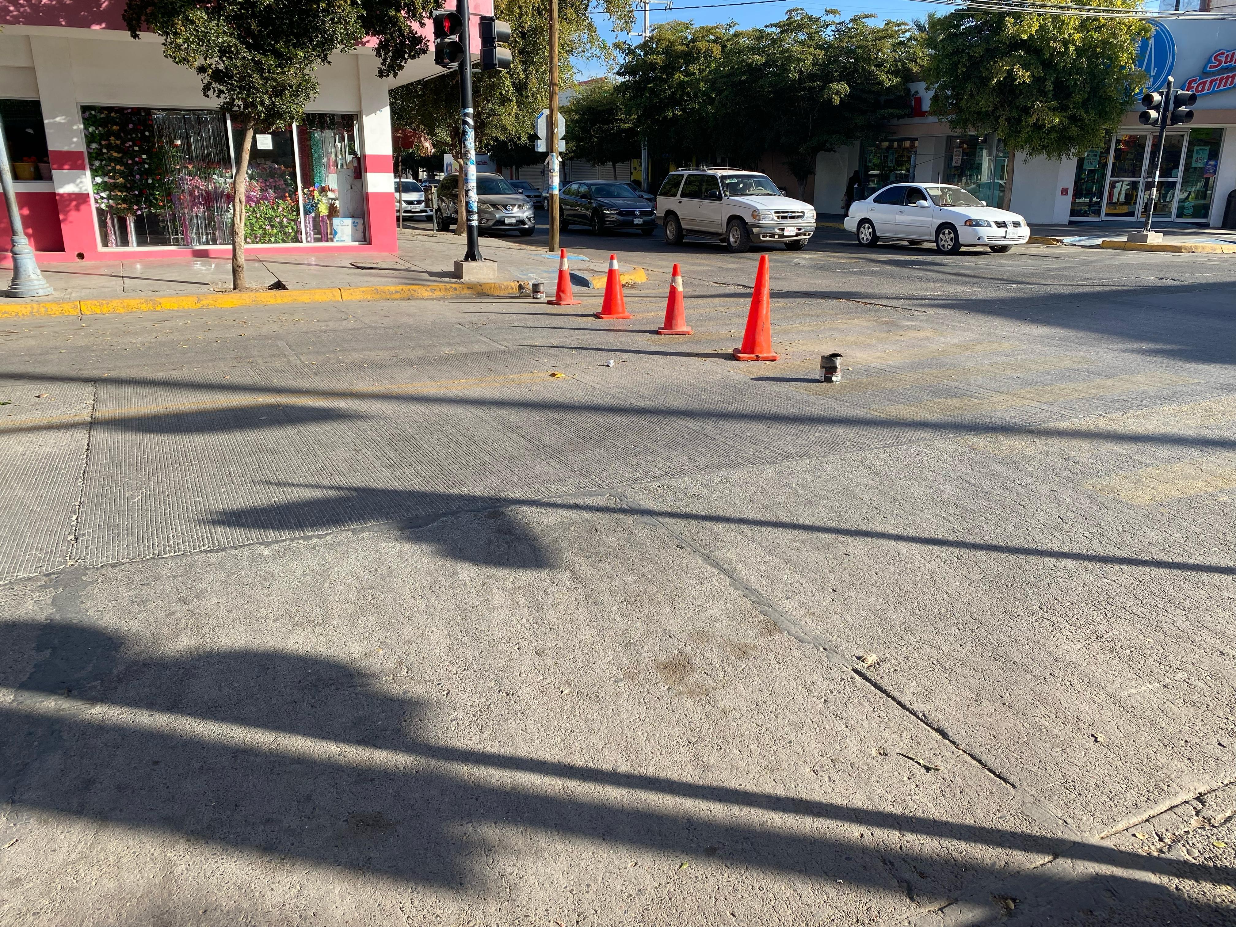 Cierre de calle en Guasave