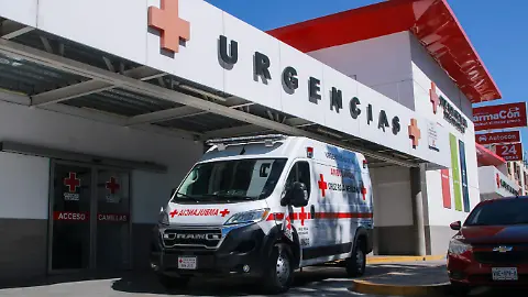 La mujer experimentó un parto fortuito mientras era trasladada de emergencia al Hospital General de Guasave