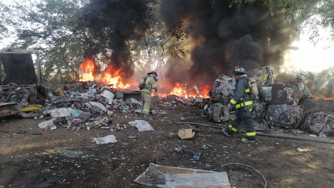 yonque incendiado en ahome