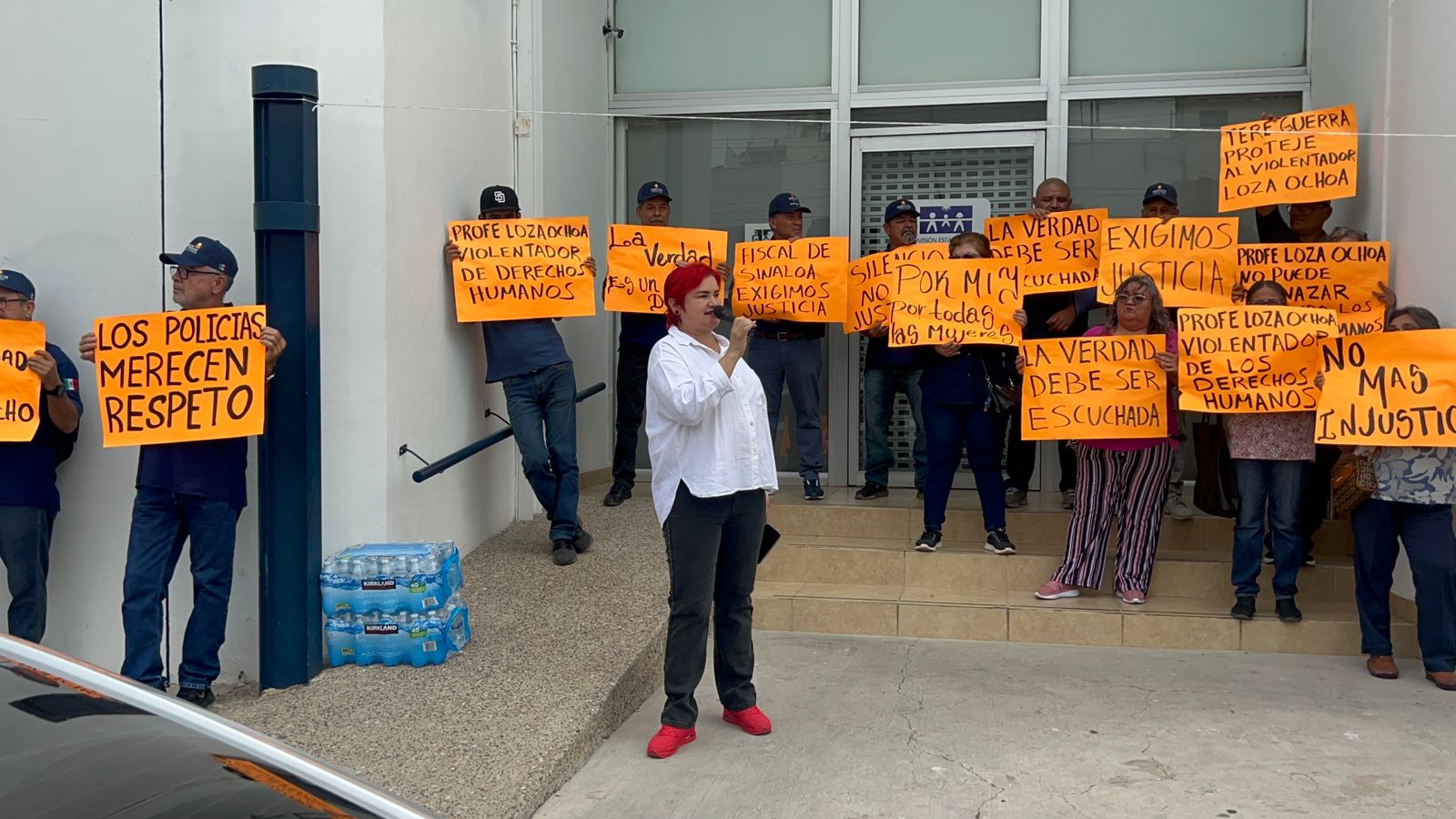Activistas toman de nueva cuenta instalaciones de Derechos Humanos en Sinaloa