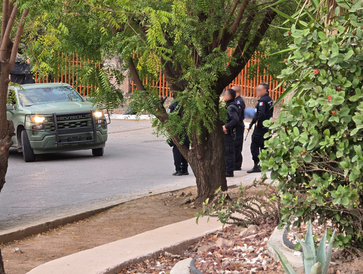 Ataque a balazos deja un hombre sin vida y a otro herido
