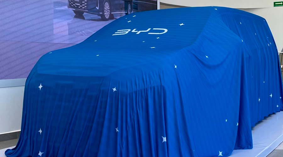 Presentación de la BYD M9 en Los Mochis